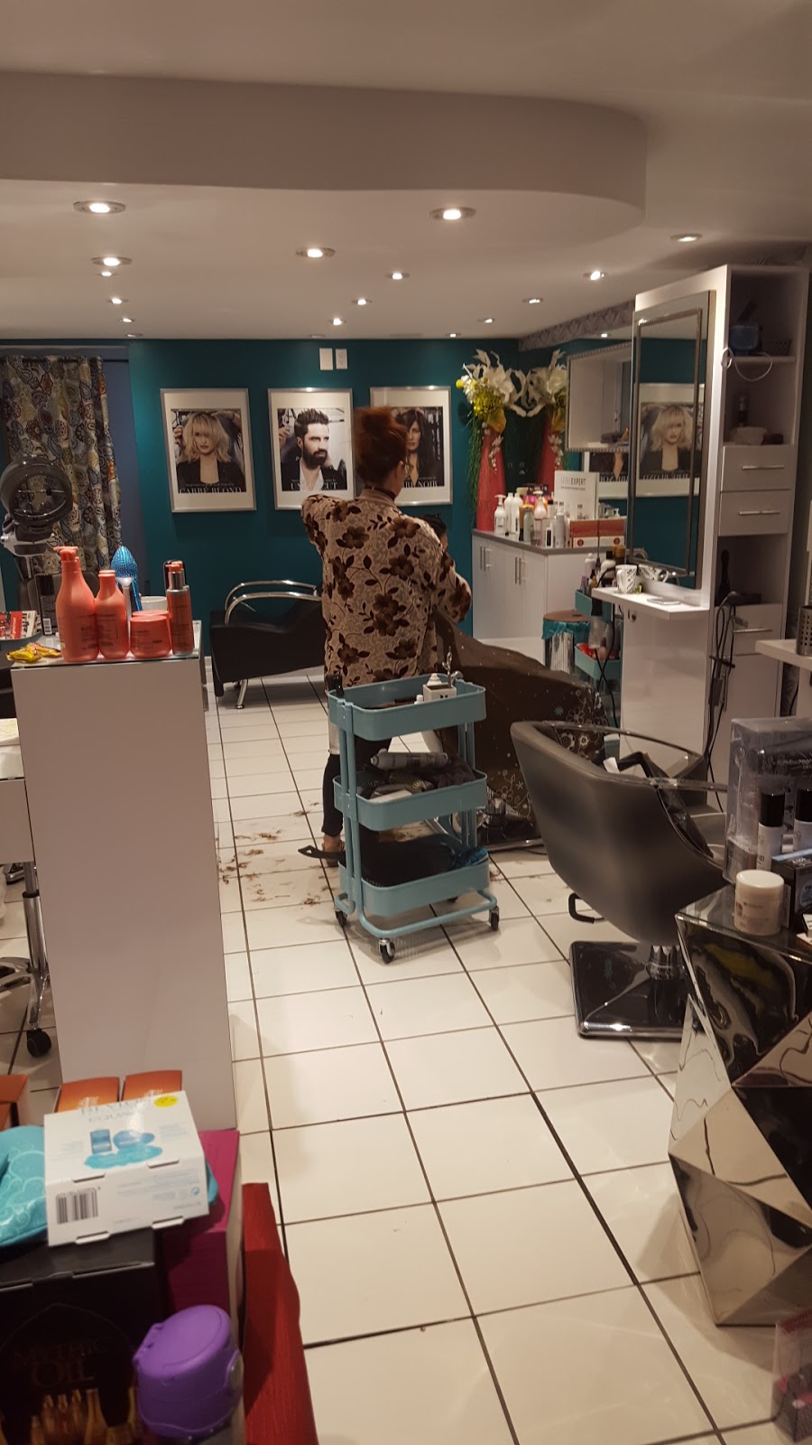 Mozaïk Artistes Coiffeurs | 55 Rue Mountain, Granby, QC J2G 6S3, Canada | Phone: (450) 994-6444