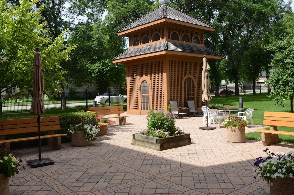 St Mary The Protectress Villa | 800 Burrows Ave, Winnipeg, MB R2X 3A9, Canada | Phone: (204) 586-5816