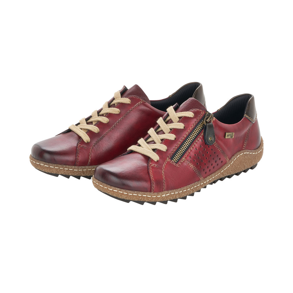 Smith’s Shoes Quality Service And Fit Since 1944 | 12 Beckwith St N, Smiths Falls, ON K7A 2B1, Canada | Phone: (613) 283-0577