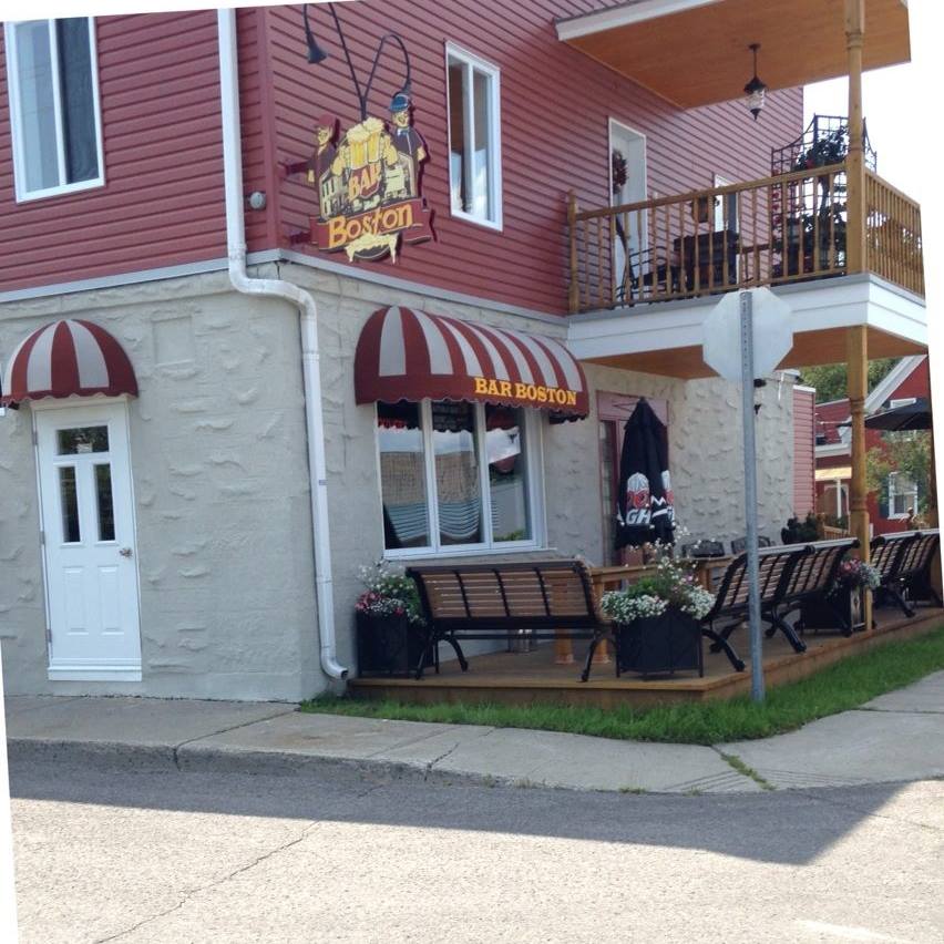 Bar Boston | 200 Rue Perras, Saint-Rémi, QC J0L 2L0, Canada | Phone: (450) 992-1149