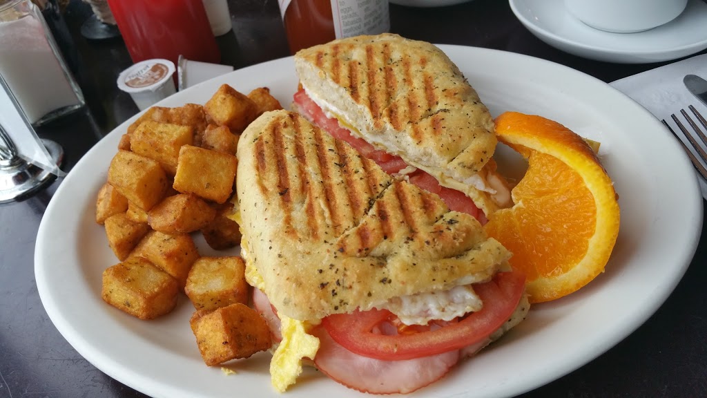 Cozmos Cafe + Bistro | 6691 Hastings St, Burnaby, BC V5B 1S1, Canada | Phone: (604) 205-5831