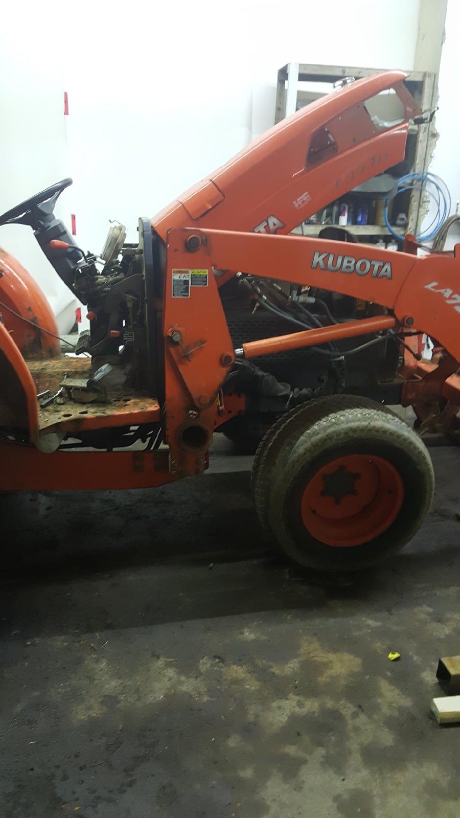 Butchs sandblasting and custom paint | 41553 Thames Rd, Woodham, ON N0K 2A0, Canada | Phone: (519) 702-2157