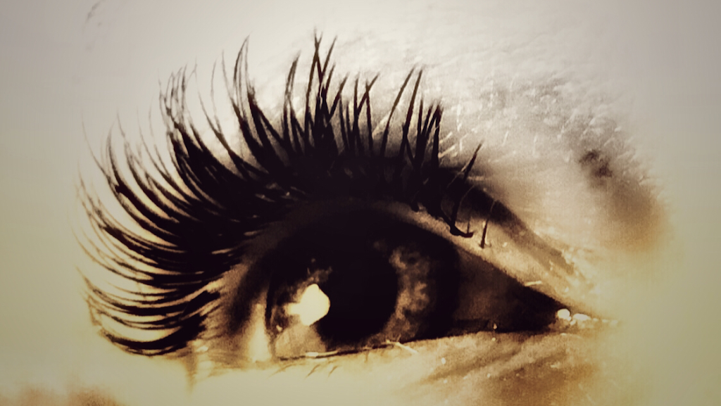 House of Lashes Port Perry | 975 Scugog Line 4, Port Perry, ON L9L 1B5, Canada | Phone: (416) 884-4509