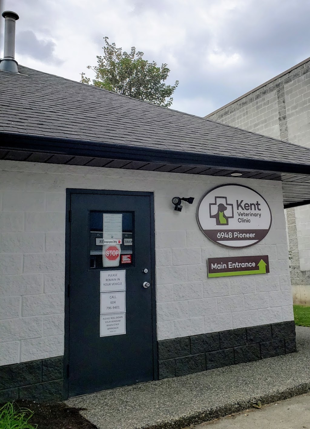 Kent Veterinary Clinic | 6948 Pioneer Ave, Agassiz, BC V0M 1A2, Canada | Phone: (604) 796-9401