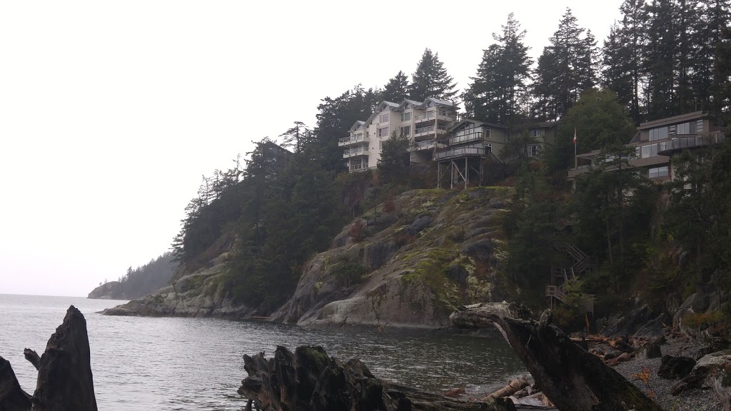Georgia Beach | Georgia Dr, Gibsons, BC V0N 1V8, Canada