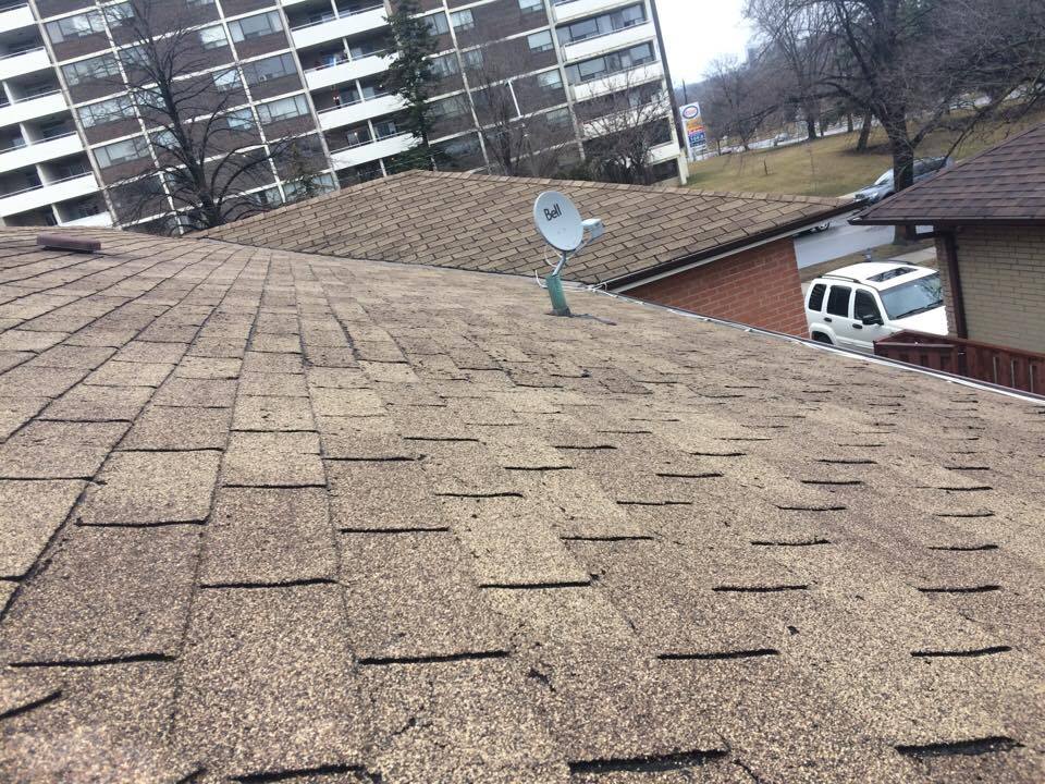 Residential Roofing & Eavestroughing | 16 Woodbury Rd, Etobicoke, ON M8W 1X6, Canada | Phone: (647) 774-4851