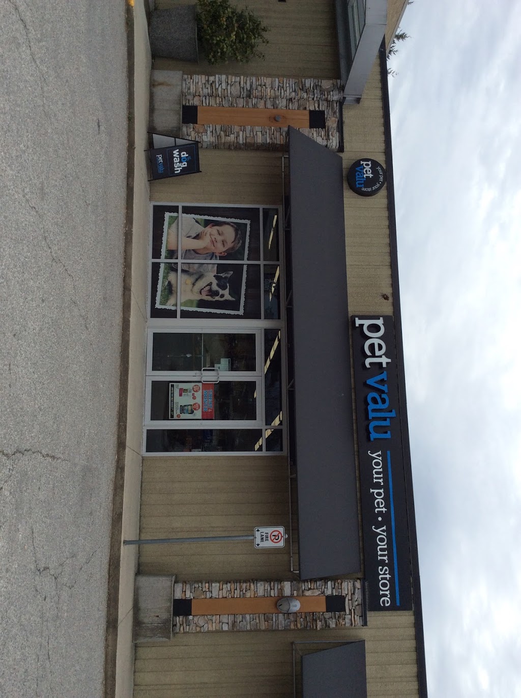 Pet Valu | 900 Gibsons Way, Gibsons, BC V0N 1V7, Canada | Phone: (604) 840-3154