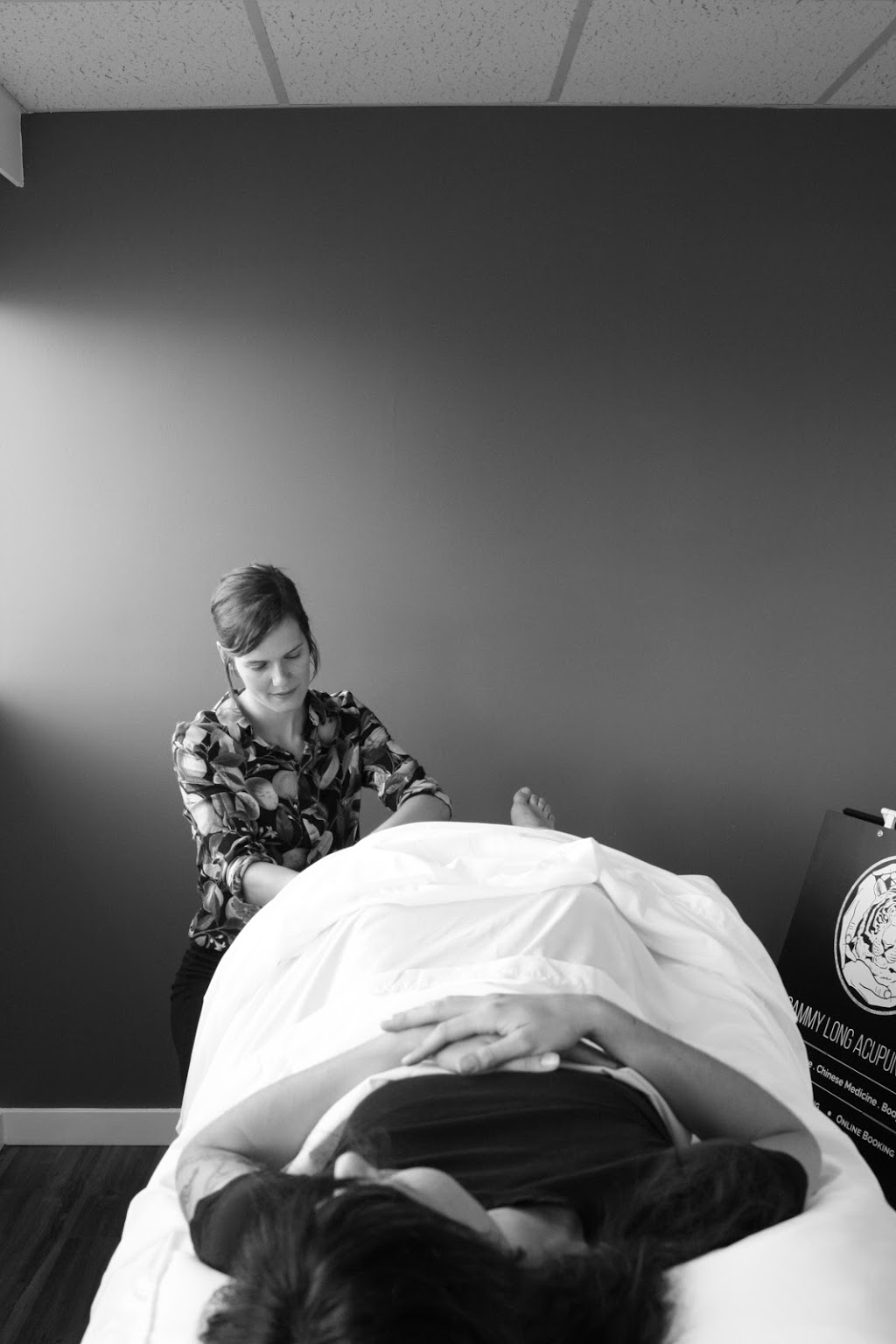 Sammy Long Acupuncture | 1711 Cook St Suite 202 Suite 202, Victoria, BC V8T 3P2, Canada | Phone: (250) 889-6406