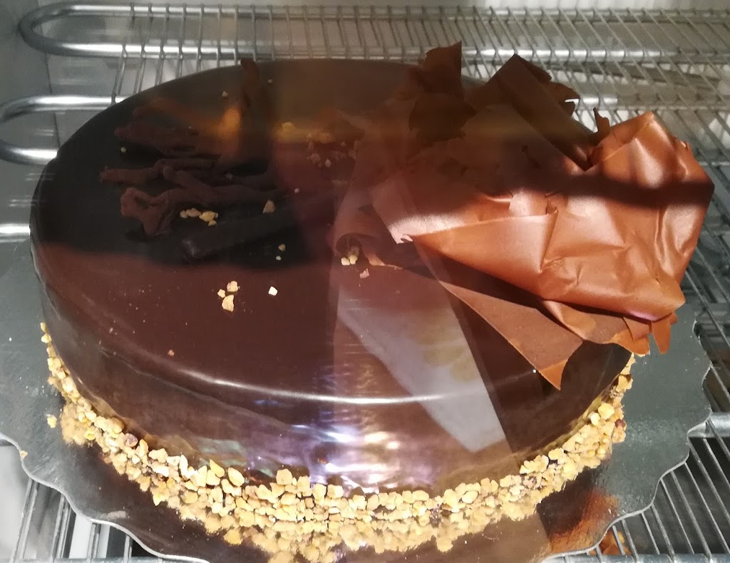Aux Petits Caprices | 197 QC-132, Saint-Simon-de-Rimouski, QC G0L 4C0, Canada | Phone: (418) 738-2354