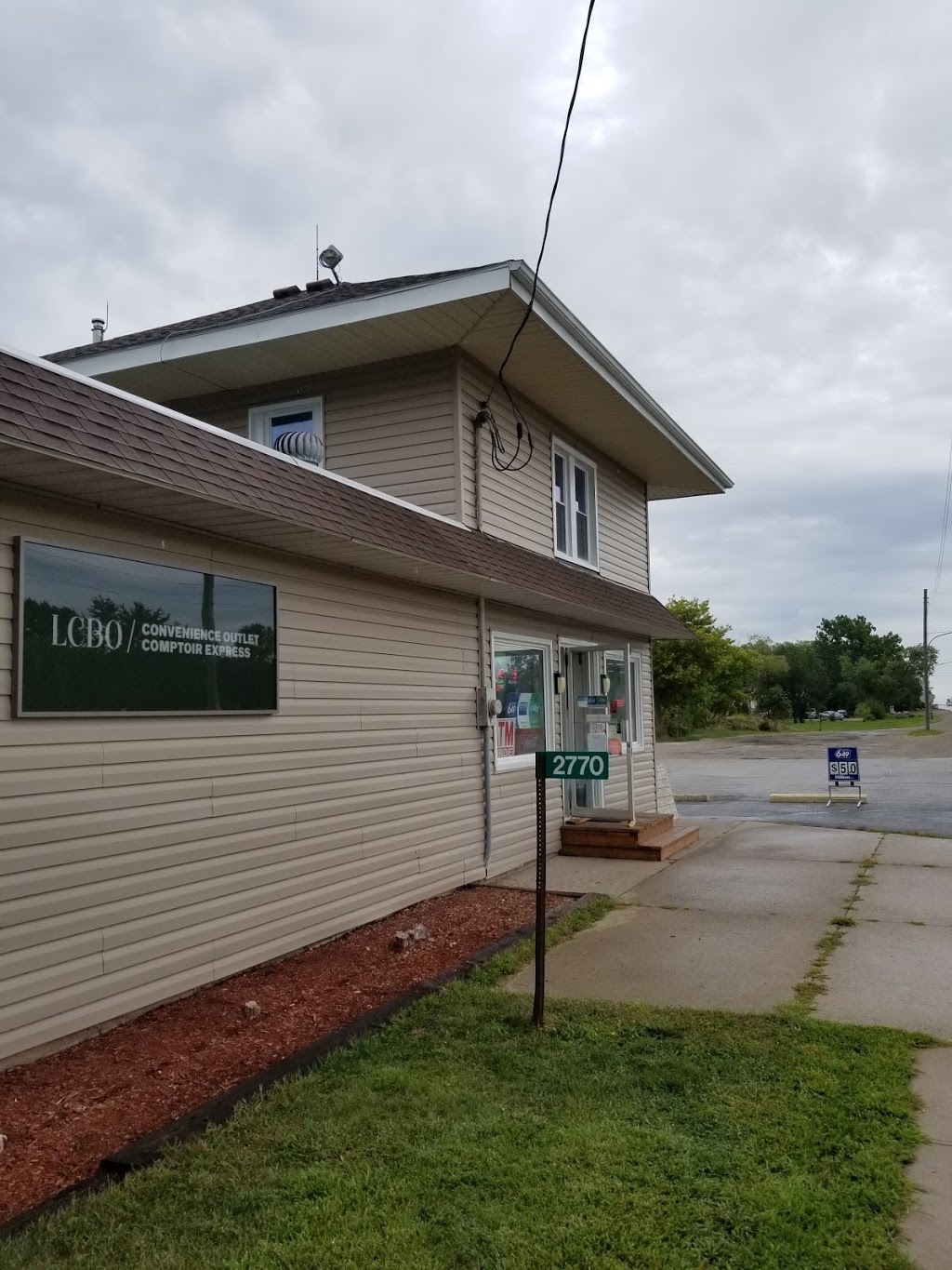 St Joachim Variety | 2770 County Rd 42, Saint Joachim, ON N0R 1S0, Canada | Phone: (519) 728-3889