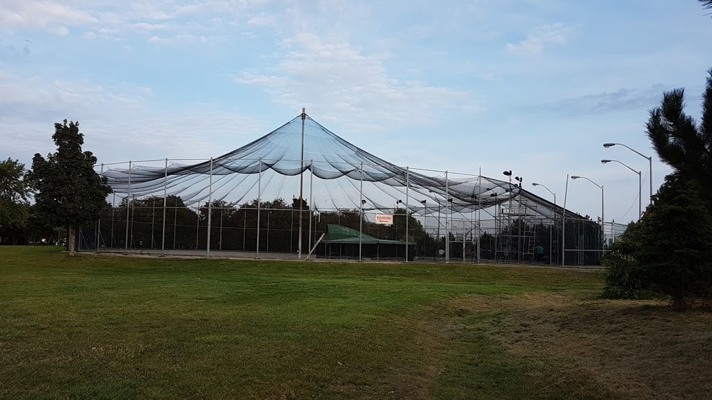 Diamond Beach Sports | 575 Centennial Park Blvd, Etobicoke, ON M9C 5M3, Canada | Phone: (416) 621-7798