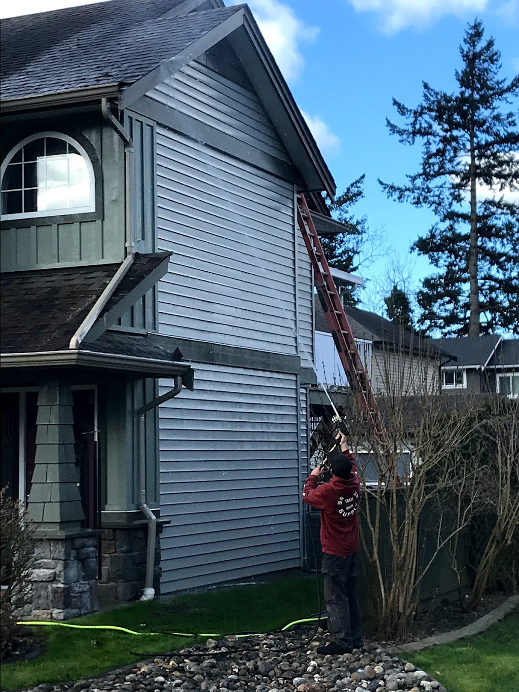 Mountainside Pressure Washing | 5-8724 BELLEVUE DR CHILLIWACK BC V2P0A, 8724 Bellevue Dr, Chilliwack, BC V2P 0A3, Canada | Phone: (604) 750-4179