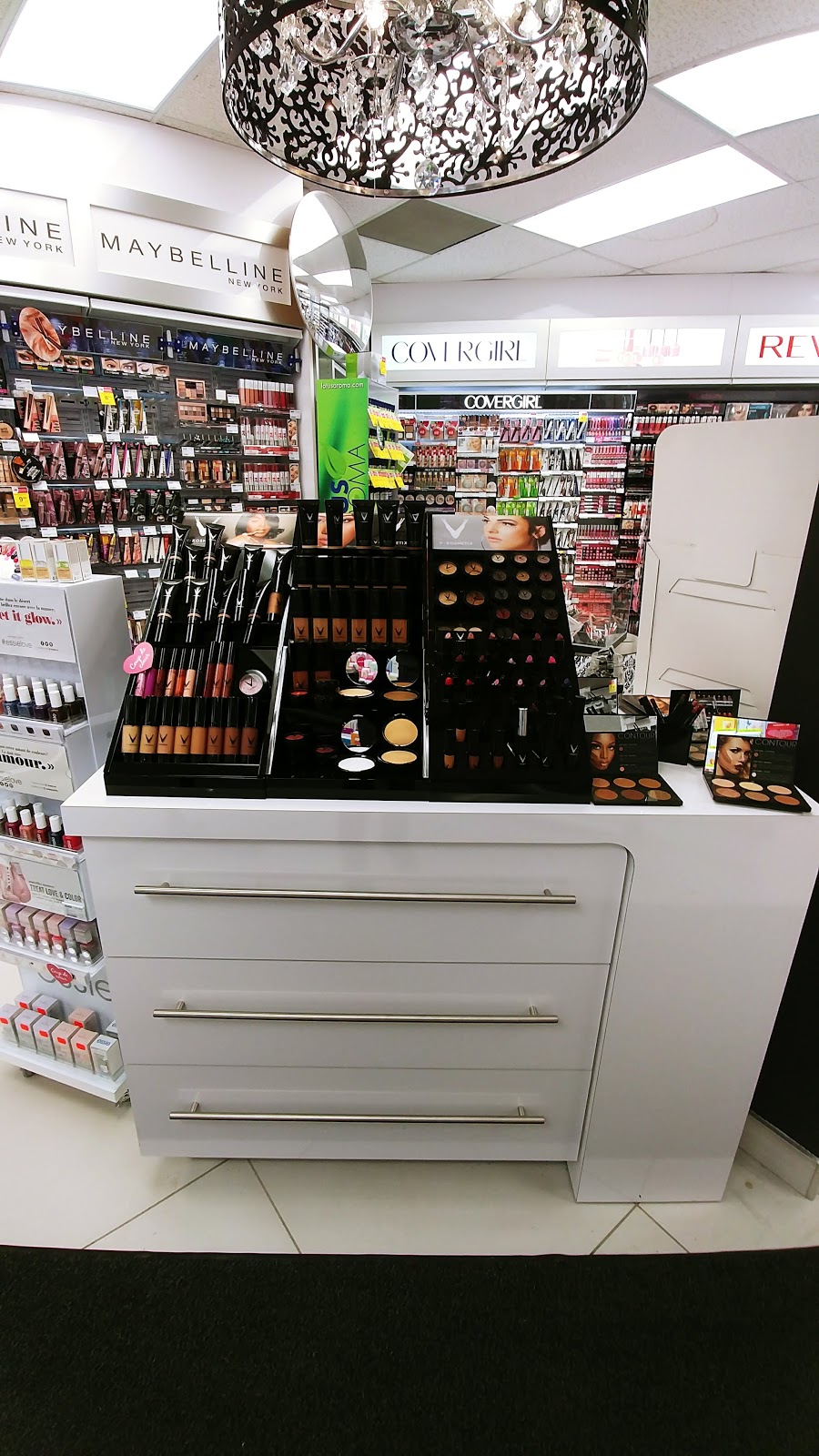 Brunet L. Beaulieu, P. Setlakwe, pharm. prop. Affiliées | 3745 Rue Georges Couture, Drummondville, QC J2B 7P4, Canada | Phone: (819) 477-4111