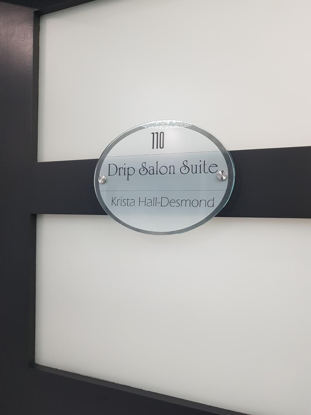 drip salon suite | 660 Bedford Hwy #110, Bedford, NS B3M 0M5, Canada | Phone: (902) 233-8978