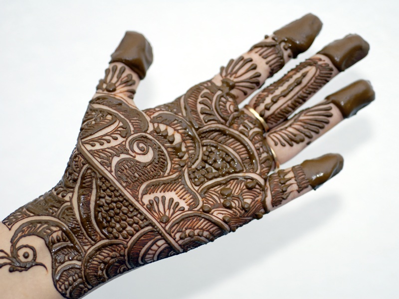 Mehndi artist | Chigwel Ct, Mississauga, ON L4T 1N3, Canada | Phone: (647) 472-3768