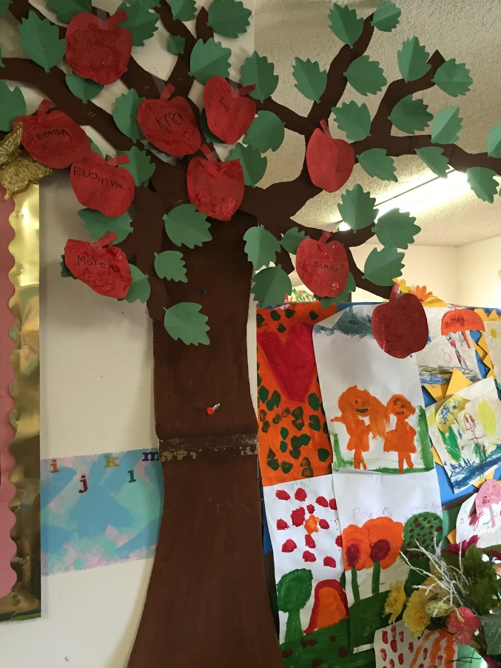 Alta Montessori Daycare and OSC | 14707 77 St NW #101, Edmonton, AB T5C 1E7, Canada | Phone: (780) 473-4440