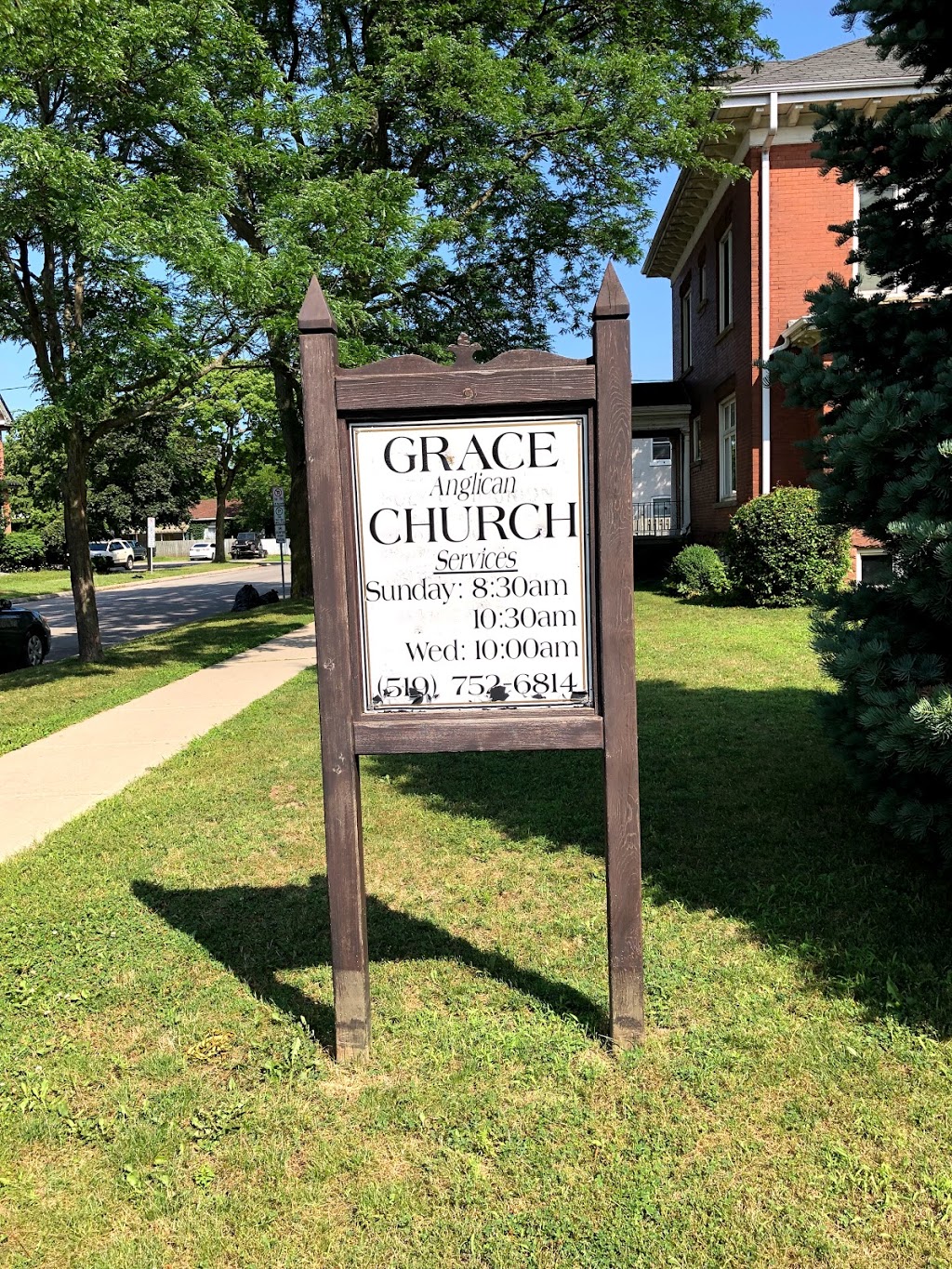 Grace Anglican Church/ Food Bank | 4 Pearl St, Brantford, ON N3T 3N4, Canada | Phone: (519) 752-6814