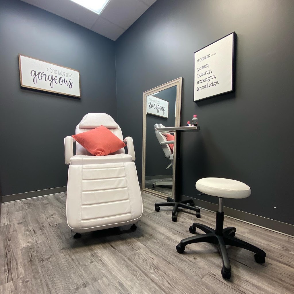 Luxe Brow Bar | 406-3075 Hospital Gate, Oakville, ON L6M 1M1, Canada | Phone: (289) 937-1607