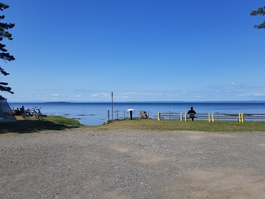 Camping plage Trois-Pistoles | 130 Chem. Rioux, Trois-Pistoles, QC G0L 4K0, Canada | Phone: (418) 851-2403