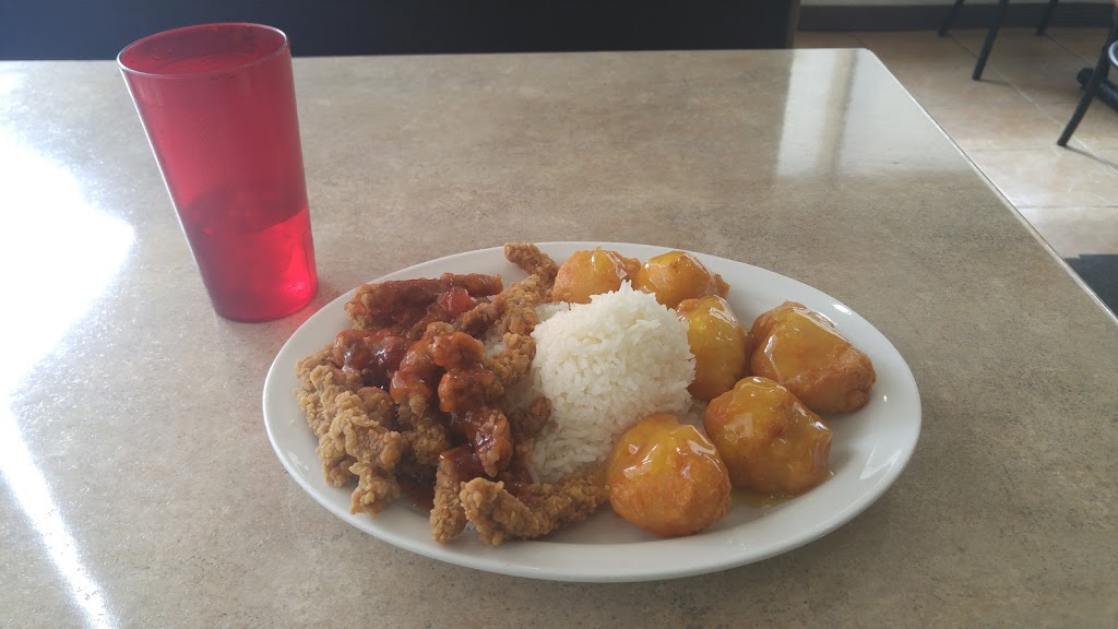 Sing & Kim Family Restaurant | 5530 48 Ave, Wetaskiwin, AB T9A 2G4, Canada | Phone: (780) 352-8987