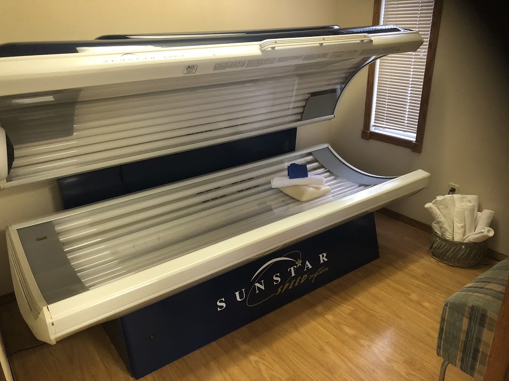 Victoria’s Hair & Tanning | 201 3 Ave S, Three Hills, AB T0M 2A0, Canada | Phone: (403) 443-2722