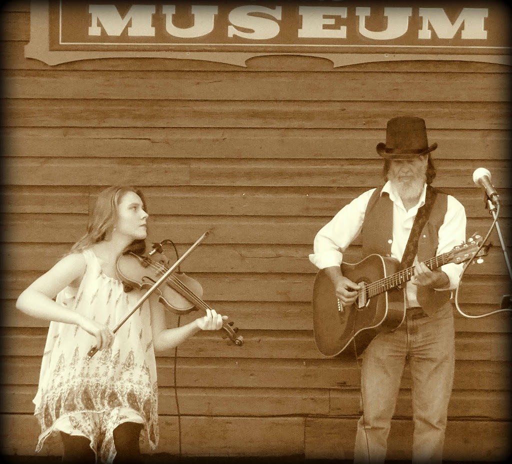 Pontiac Museum | 210 Rue Lake, Shawville, QC J0X 2Y0, Canada | Phone: (819) 647-3538