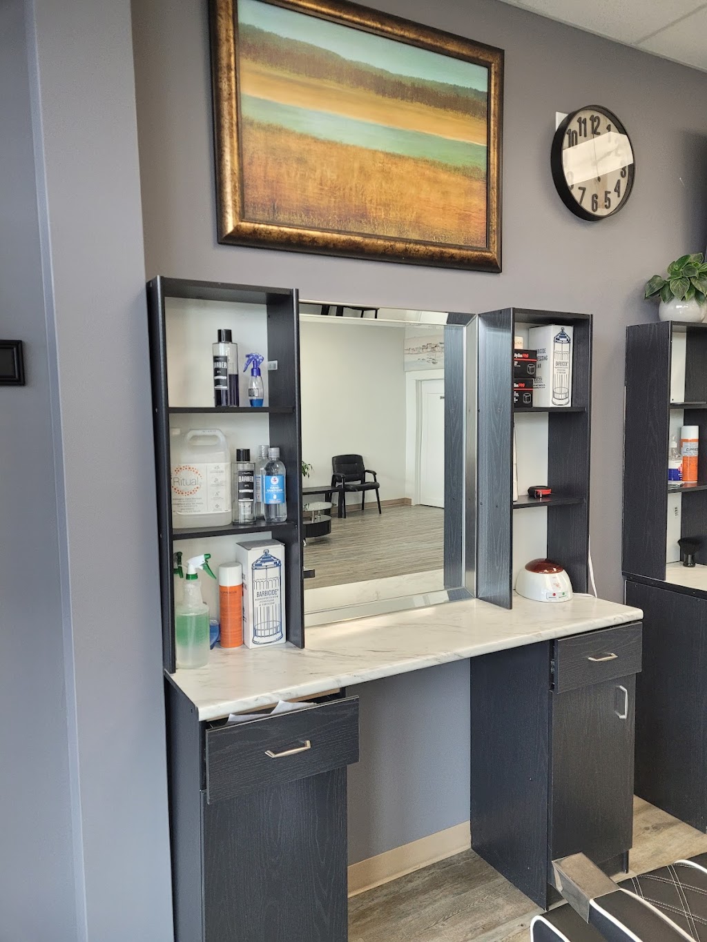 Sharp Barber | 5243 55 Ave NW unit 109, Edmonton, AB T6B 3V1, Canada | Phone: (780) 540-1152