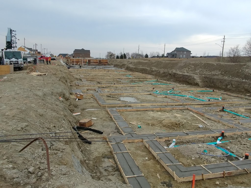Honeyfield Communities New Home Store | 1665 Tottenham Rd, Tottenham, ON L0G 1W0, Canada | Phone: (905) 936-9366