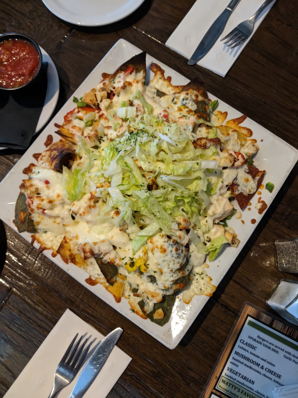 Matty OSheas Pub | 12 Chambers St, Smiths Falls, ON K7A 2A8, Canada | Phone: (613) 283-6363