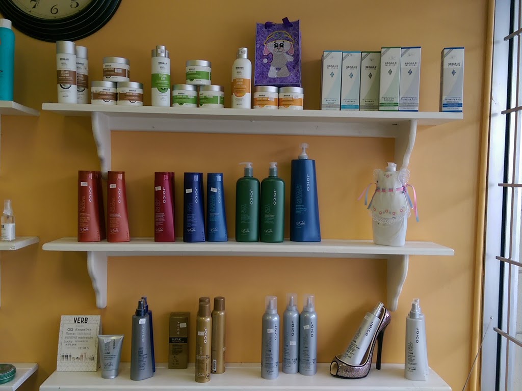Just Barbs Hair Studio | 9620 Elbow Drive Sw, Calgary, AB T2V 1M2, Canada | Phone: (403) 255-5622