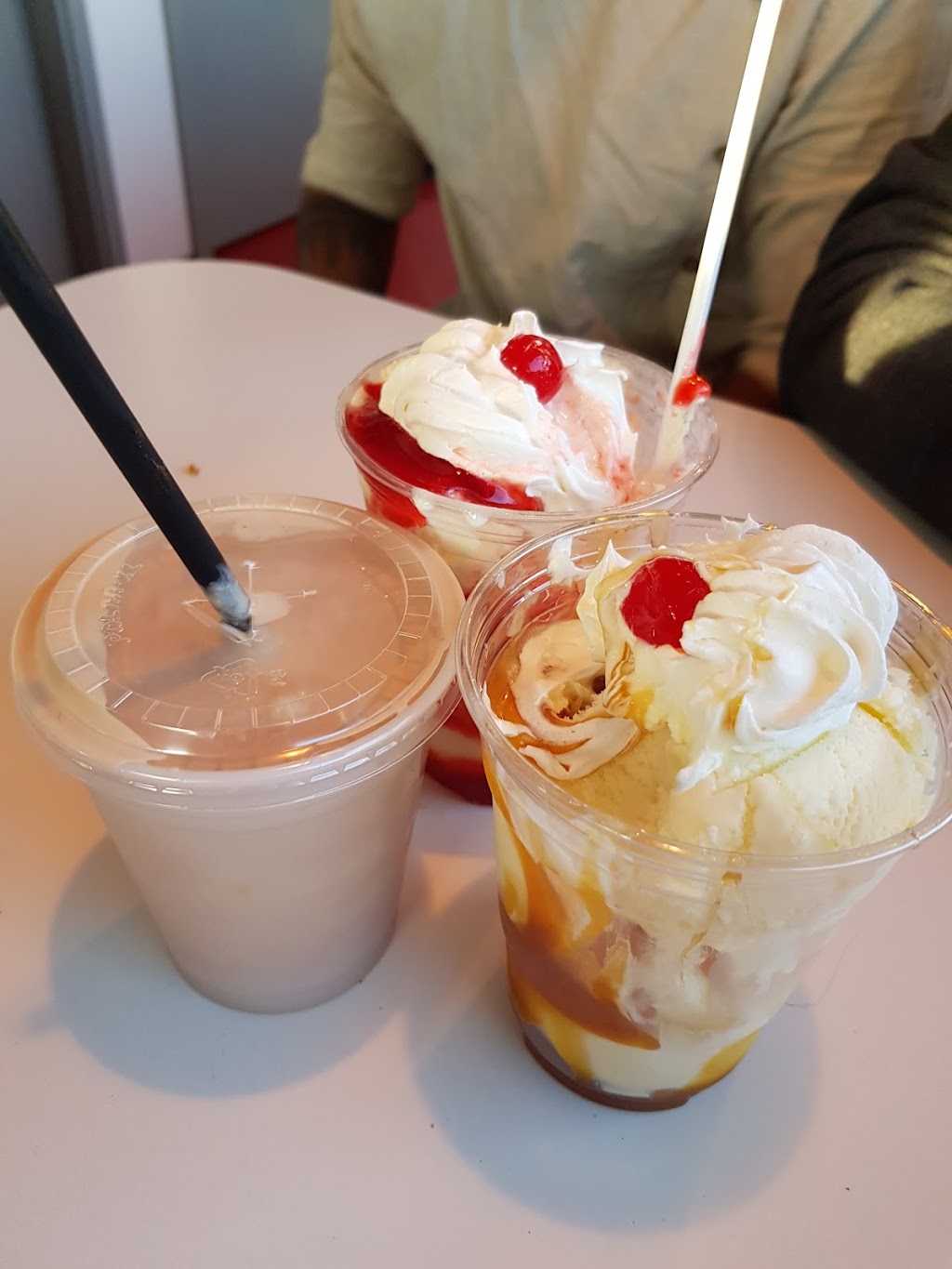 Starlite Diner Car | 1-3 Heritage Dr #1, Bowden, AB T0M 0K0, Canada | Phone: (403) 657-3503