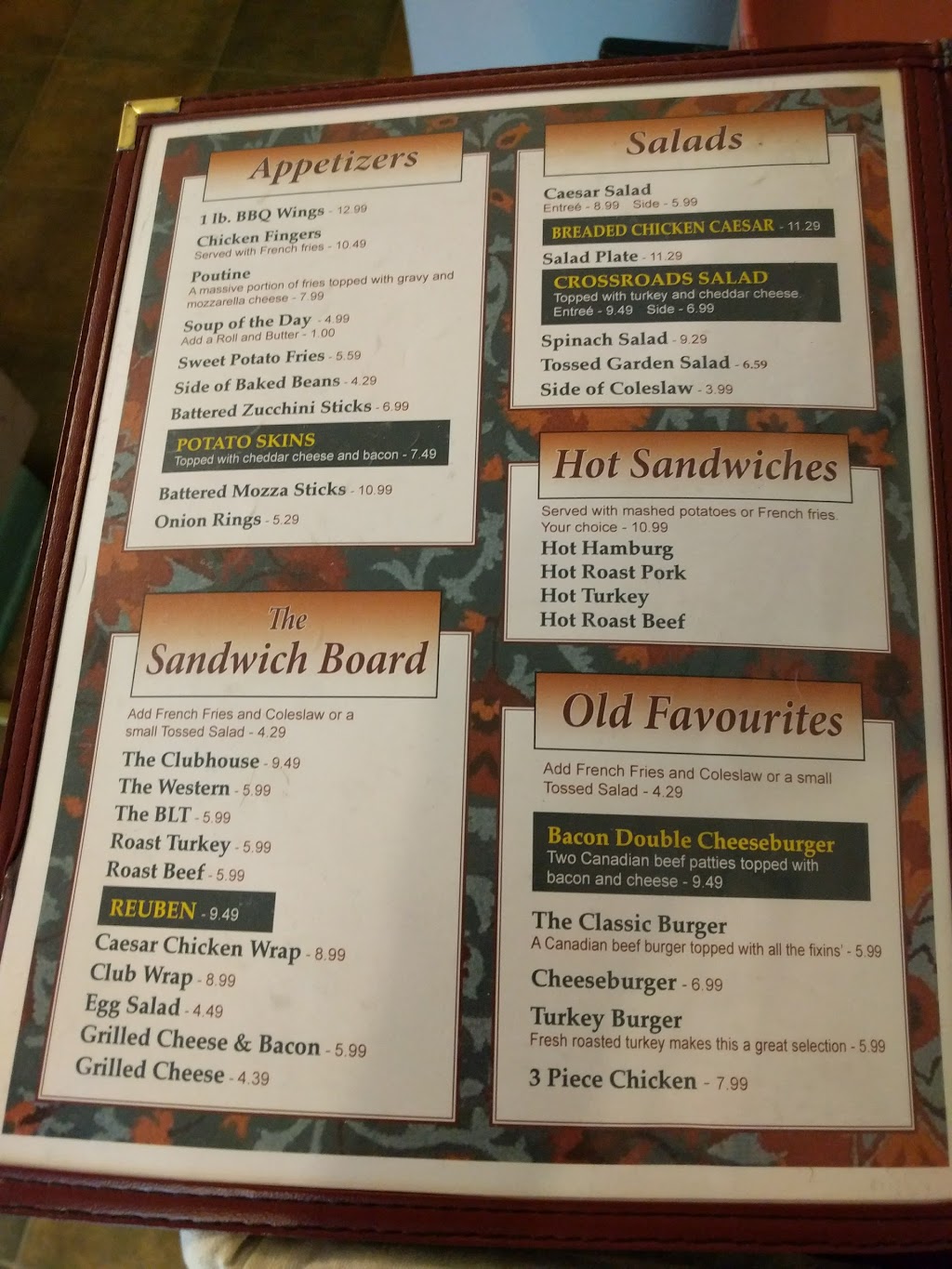 Crossroads Restaurant | 4150 King St, Windsor, NS B0N 2T0, Canada | Phone: (902) 798-8046