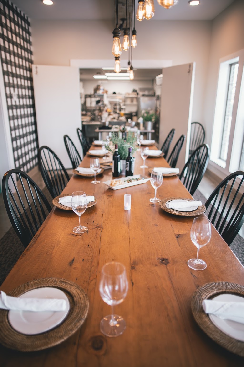 The Inn Kitchen - Farmhouse Bistro | 560 S Water St, Marine City, MI 48039, USA | Phone: (810) 676-5200