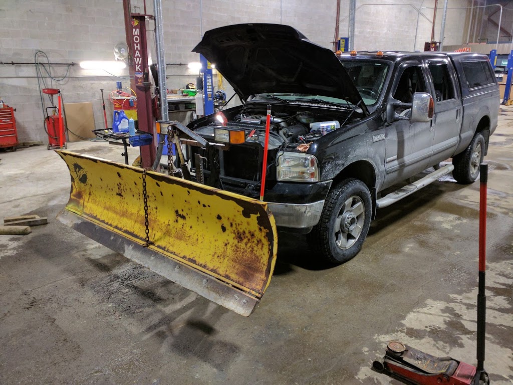 CSR Automotive | 56 Churchill Dr, Barrie, ON L4N 8Z5, Canada | Phone: (705) 796-1796