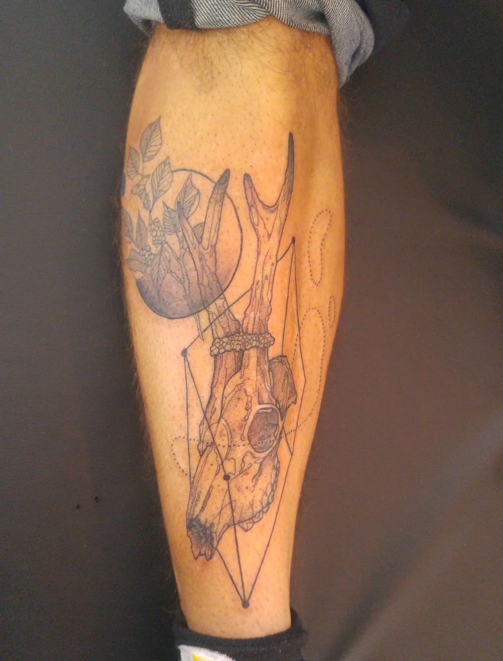 Mission Tattoo Parlour | 2103 4 St SW, Calgary, AB T2S 1W8, Canada | Phone: (587) 351-0048