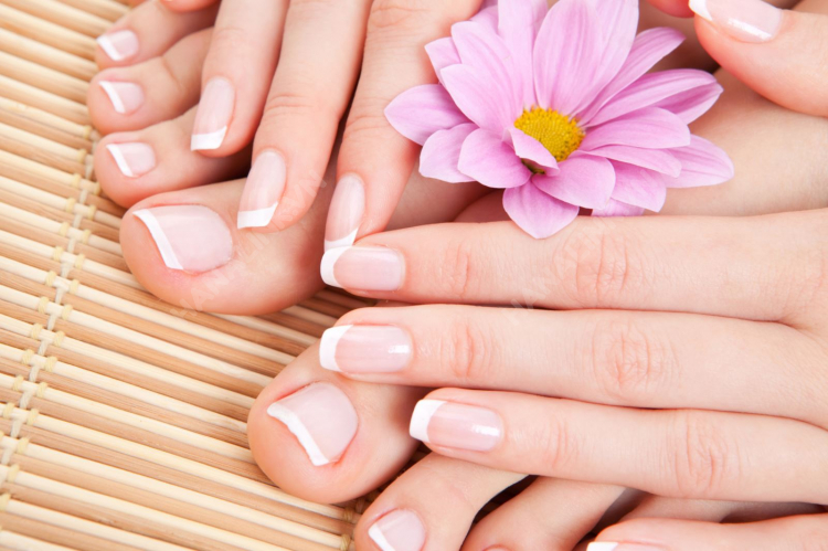 Gibsons Nail Spa | 900 Gibsons Way, Gibsons, BC V0N 1V7, Canada | Phone: (604) 840-9696