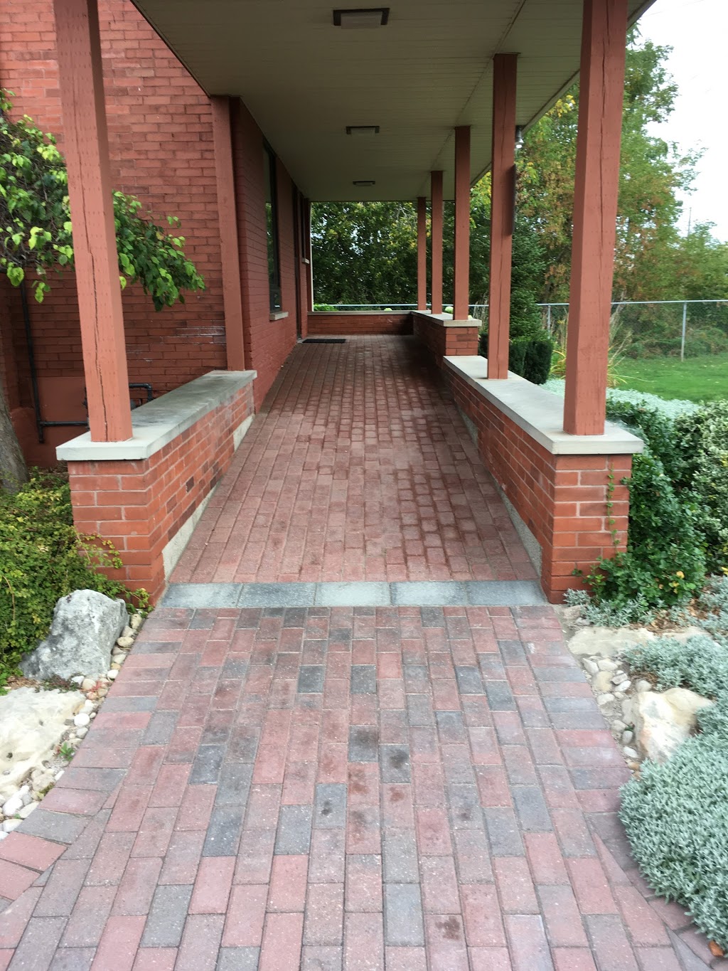 Stross Ernest E Dr | 261 Edinburgh Rd S, Guelph, ON N1G 2J6, Canada | Phone: (519) 836-4330