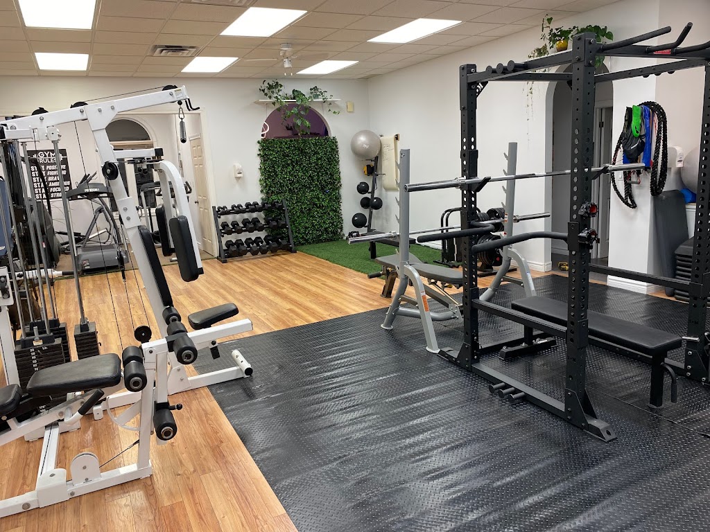 Duck Duck Juice + Gym | 164 Josephine St, Wingham, ON N0G 2W0, Canada | Phone: (519) 357-6002