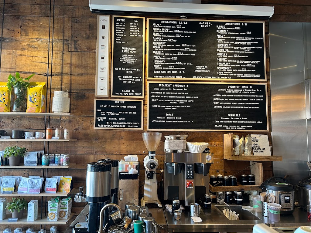 Oat Couture Oatmeal Cafe (Bank) | 1154 Bank St, Ottawa, ON K1S 3X6, Canada | Phone: (613) 737-6654