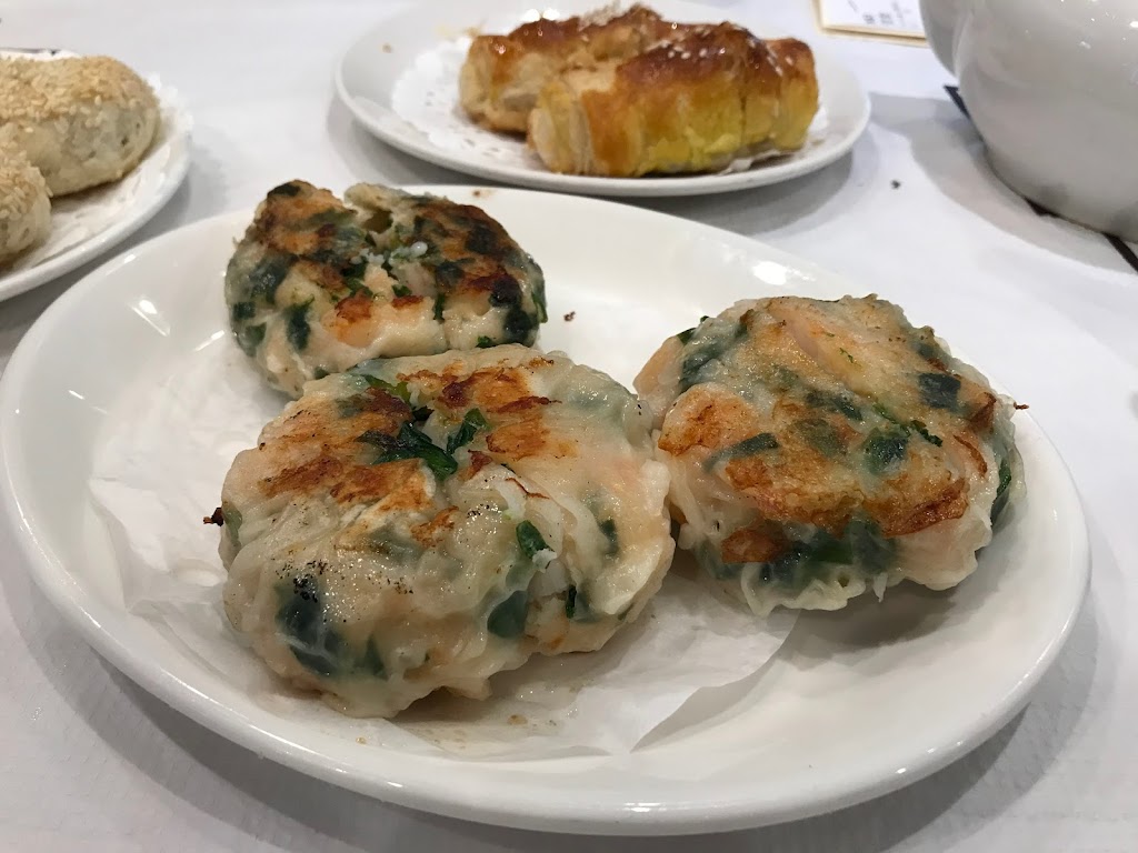 Eastern Pearl Seafood Restaurant | 2850 Shaughnessy St #6102, Port Coquitlam, BC V3C 6K5, Canada | Phone: (604) 474-2992