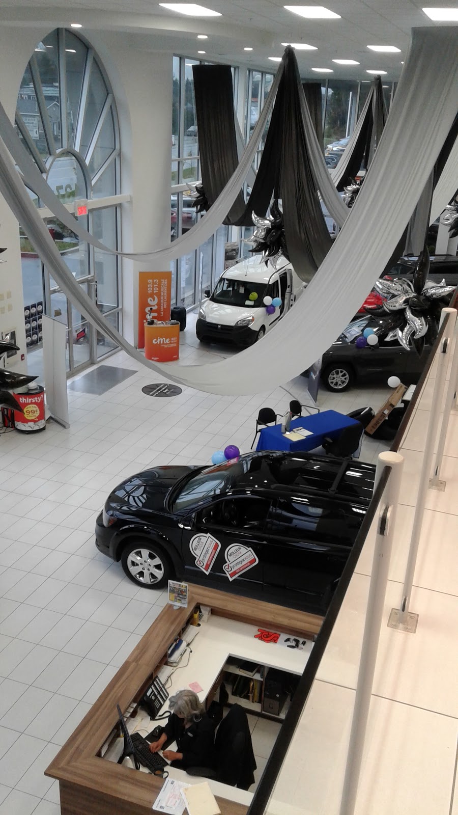 Giroux Chrysler Dodge Jeep | 1371 Rue Principale E, Sainte-Agathe-des-Monts, QC J8C 1M1, Canada | Phone: (855) 252-9771