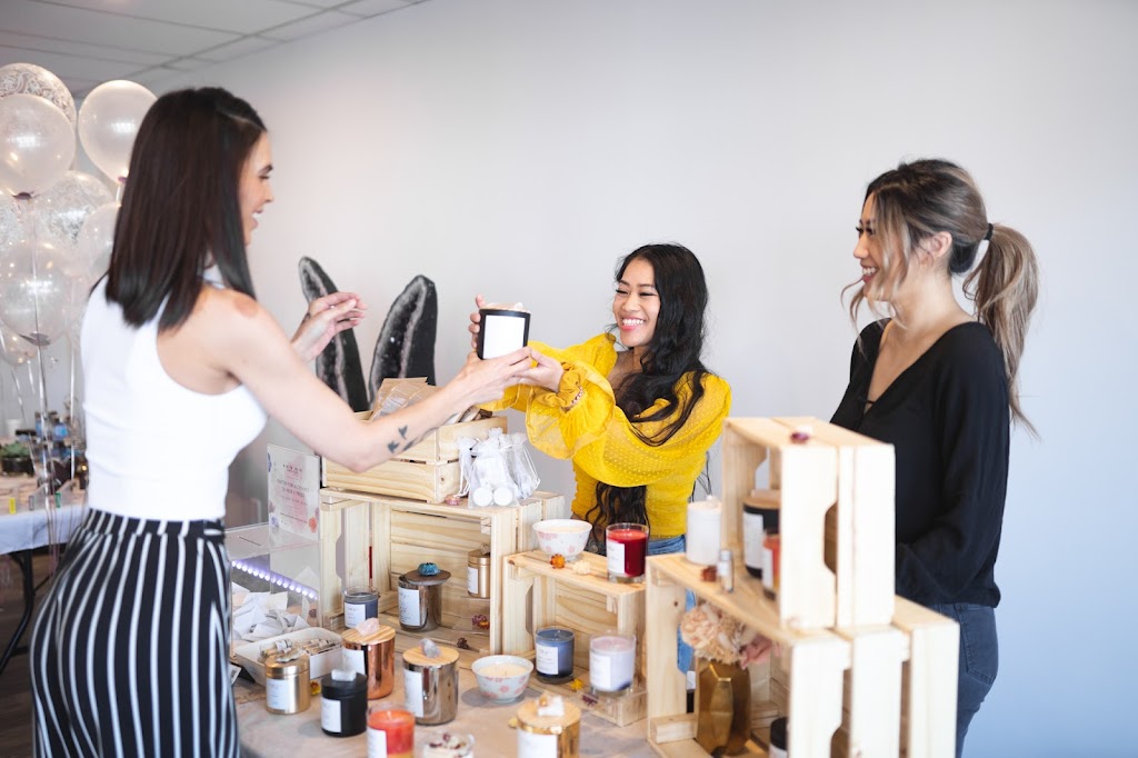 Riri & Jojo Candle Co. | 1212 34 Ave SE, Calgary, AB T2G 1V7, Canada | Phone: (343) 793-3679