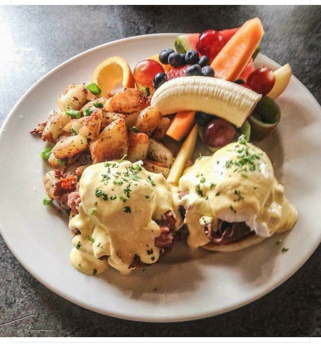 Bobs Bar n Grill | 27083 Fraser Hwy, Aldergrove, BC V4W 3R2, Canada | Phone: (604) 857-7725