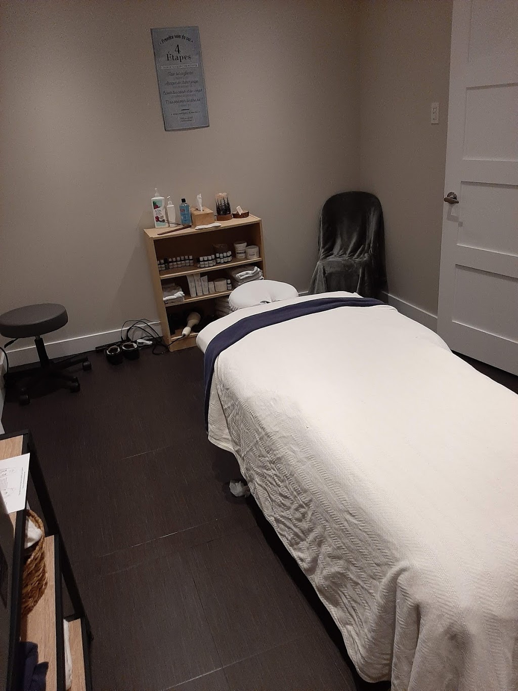 Élizabeth Théberge-Martin massothérapeute | 740 Rue Principale #106, Granby, QC J2G 2Y4, Canada | Phone: (450) 521-4620
