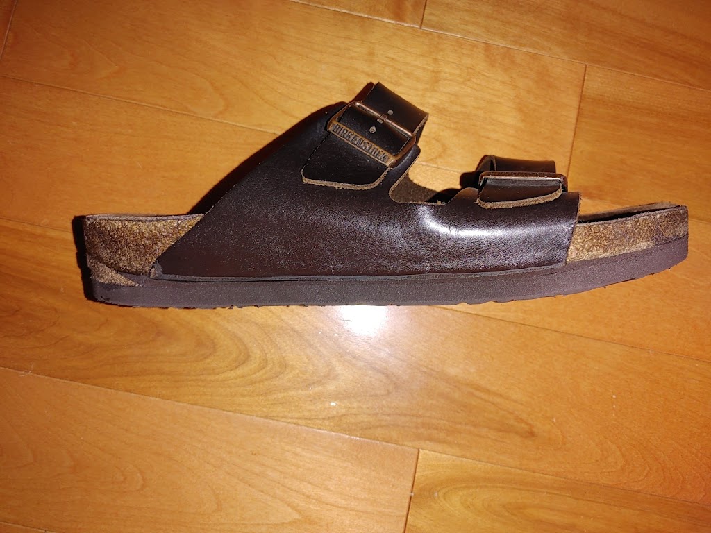 Quinpool Shoe Repair | 6423 Quinpool Rd, Halifax, NS B3L 1A8, Canada | Phone: (902) 423-6592
