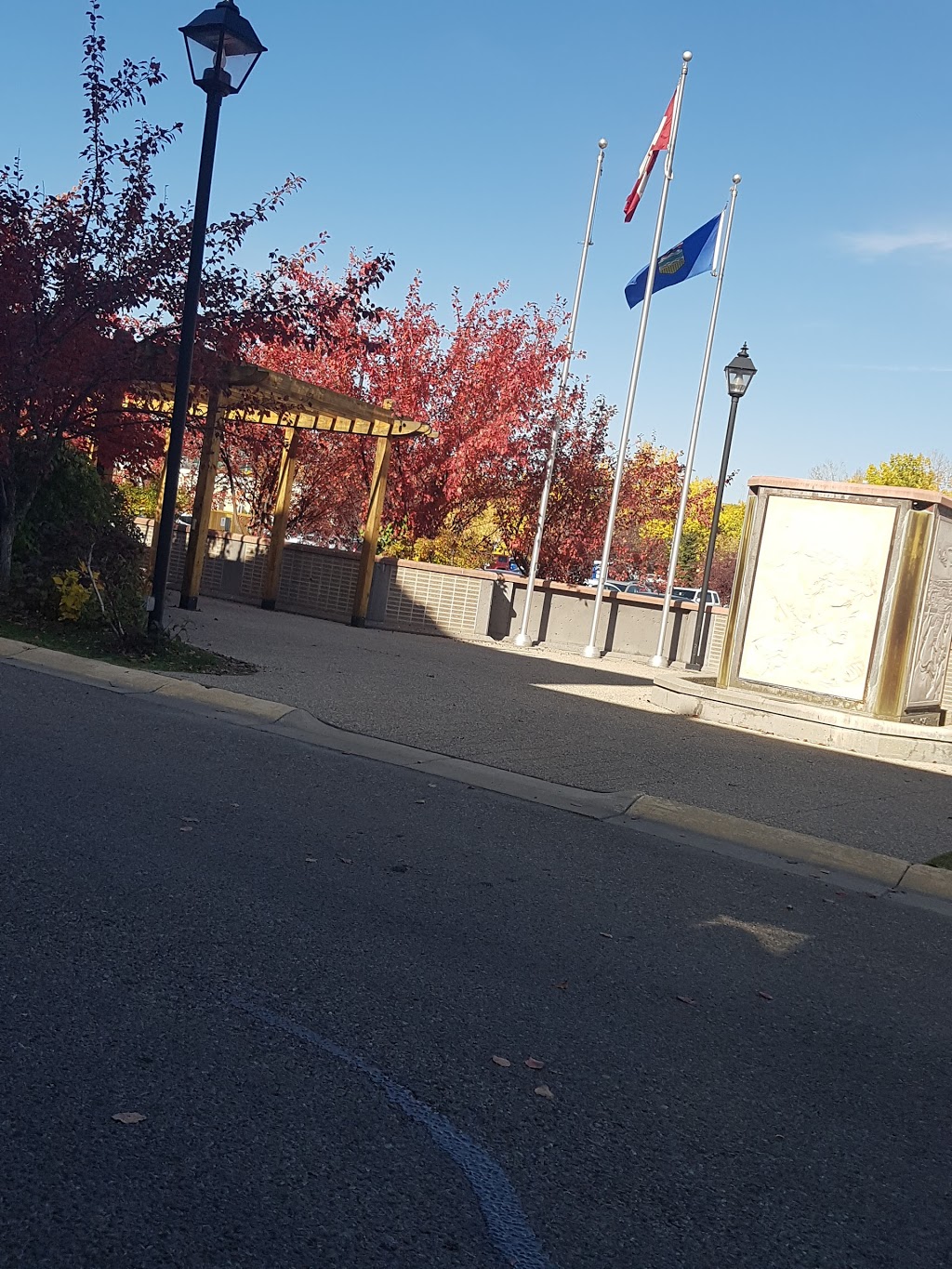 Chartwell Colonel Belcher Retirement Residence | 1945 Veterans Way NW, Calgary, AB T3B 5Y7, Canada | Phone: (587) 287-3937