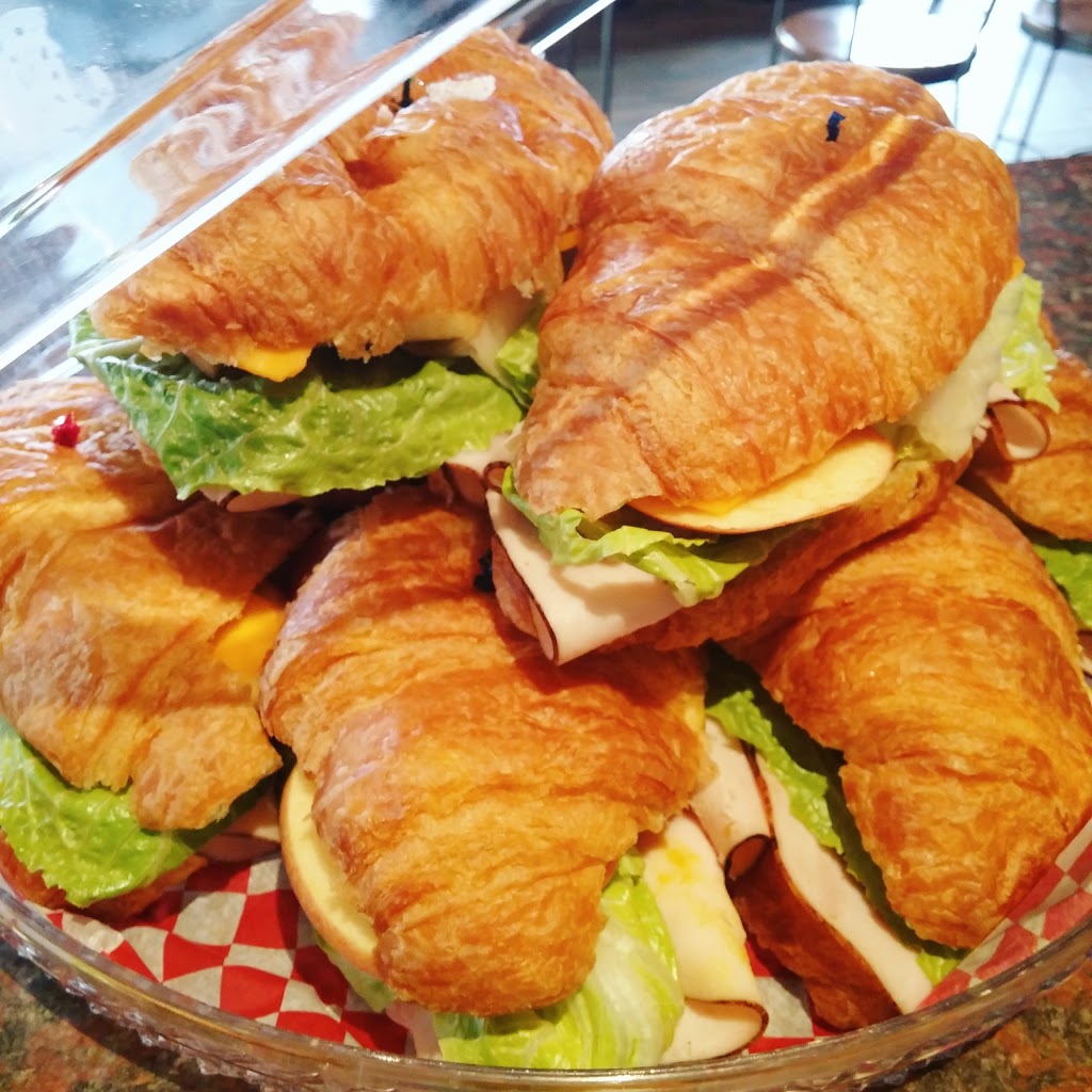 One Up Cafe | 2755 192 St #100, Surrey, BC V3Z 3X1, Canada | Phone: (604) 385-0555