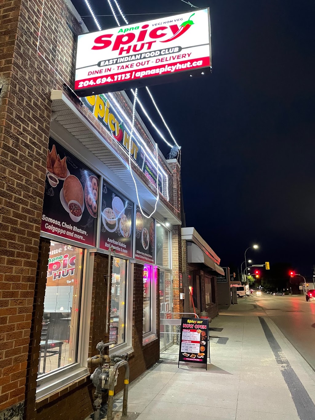 Apna Spicy Hut | 1784 Logan Ave, Winnipeg, MB R3E 1S6, Canada | Phone: (204) 694-1113
