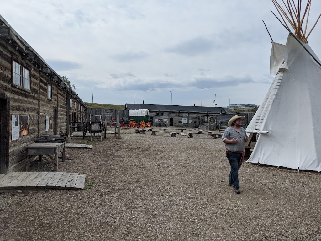 Fort Whoop-Up | 200 Indian Battle Rd S, Lethbridge, AB T1J 5B3, Canada | Phone: (403) 320-3777