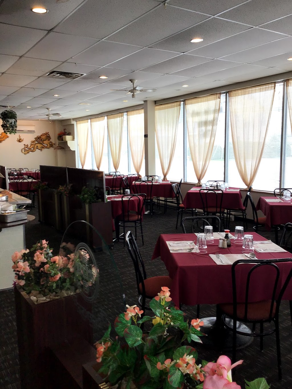 Restaurant de L'Asie - 2 Rue Plourde, Charlemagne, QC J5Z 3E8, Canada